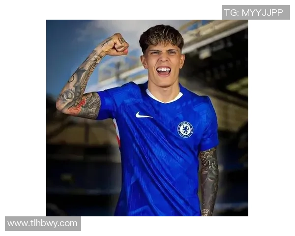 转会市场风云足球巨星的华丽转身与背后故事揭秘